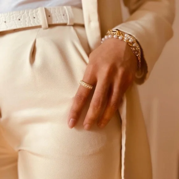 Queen’s Crown 14k Gold Plated Ring - Picture 4 of 4